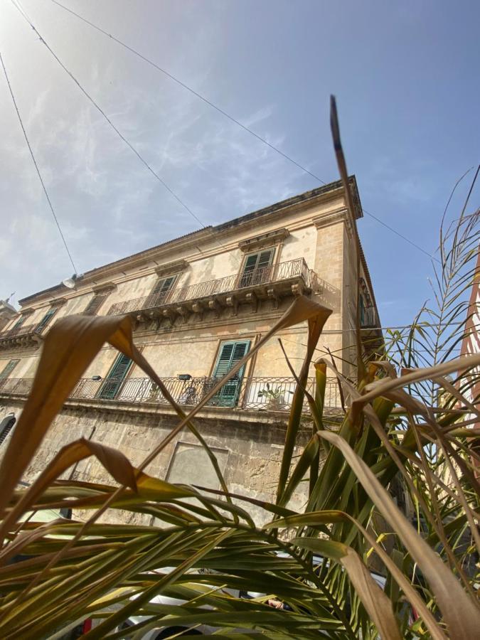 Palazzo Zappata Luxury Room Noto Centro 외부 사진
